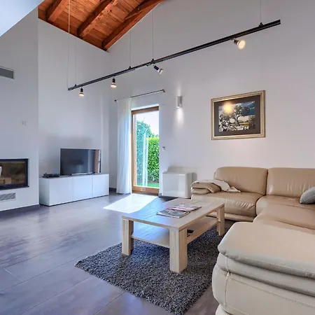 Terra Nera By Interhome Villa *